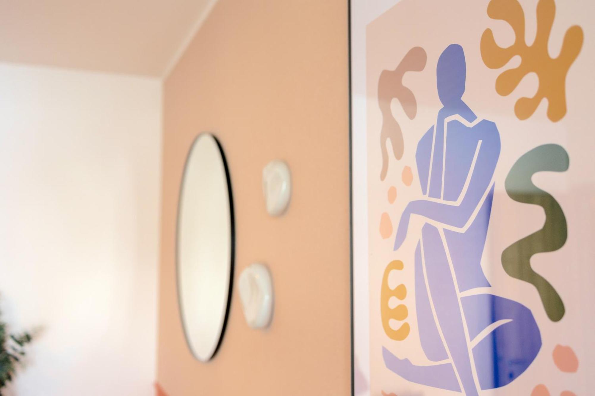 Design Apartment - Balcony, Free Parking, Yoga, 10 Mins To Center, By Gravity Prága Kültér fotó